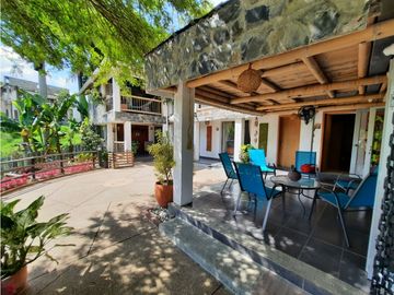 Hotel Campestre en Venta via Tebaida - Quindio