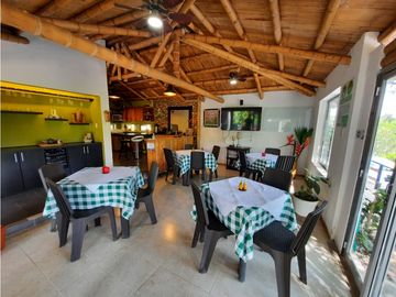 Hotel Campestre en Venta via Tebaida - Quindio