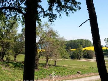 Terreno de 1 hectárea en exclusivo loteo con acceso al lago