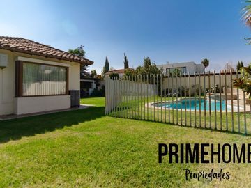 Acogedora casa en condominio, Piedra Roja