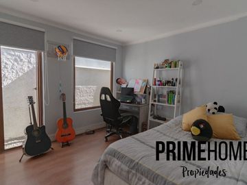 Acogedora casa en condominio, Piedra Roja