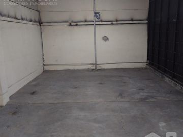 Edificio Comercial en SANTA CATALINA