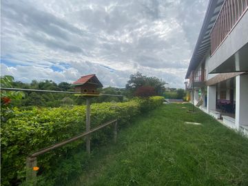 VENTA CASA CONJUNTO CERRADO MONTENEGRO