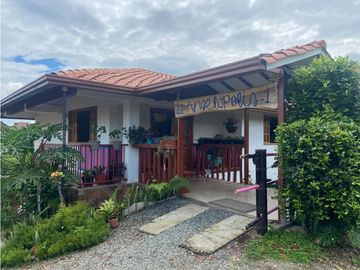 VENTA CASA CONJUNTO CERRADO MONTENEGRO