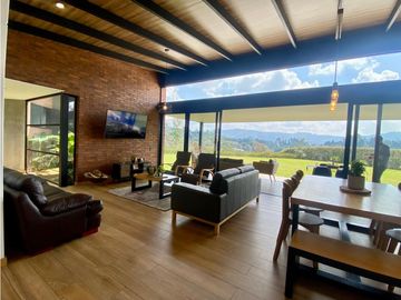 CASA CAMPESTRE EN VENTA, VDA SAN JOSE-GUARNE