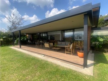 CASA CAMPESTRE EN VENTA, VDA SAN JOSE-GUARNE