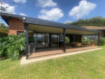 CASA CAMPESTRE EN VENTA, VDA SAN JOSE-GUARNE
