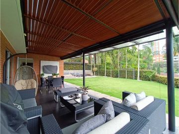 Espectacular casa en La Loma Benedictinos