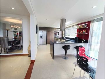 Espectacular casa en La Loma Benedictinos