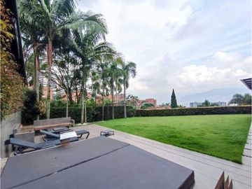 Espectacular casa en La Loma Benedictinos