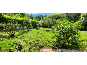 venta de casa campestre en condominio de 2000 M2 en La Mesa Cund.