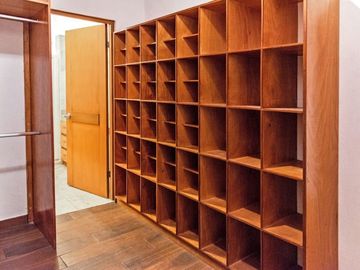 Casa en venta en Jardines de la Estanzuela en Monterrey