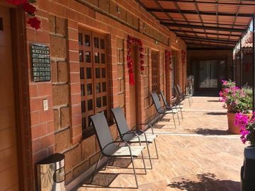 CASA  EN TEQUISQUIAPAN,  CAMINO AL CERRITO  valeri