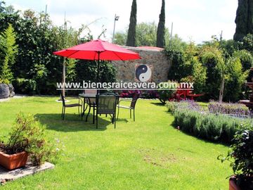 CASA  EN TEQUISQUIAPAN,  CAMINO AL CERRITO  valeri