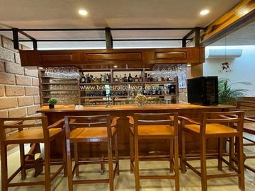CASA  EN TEQUISQUIAPAN,  CAMINO AL CERRITO  valeri