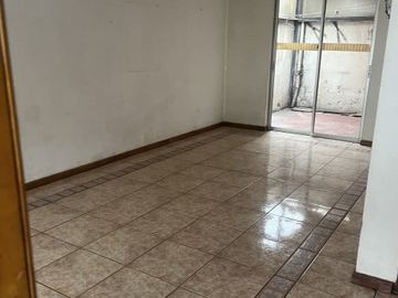 vendo casa en exequiel fernandez, macul