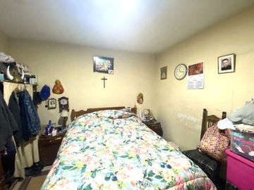 Se Vende gran Casa 4d2b Para Dos Familias en Santiago