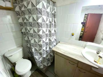 Se Vende gran Casa 4d2b Para Dos Familias en Santiago