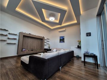 Venta de casa en Altos del Golf, Residencial Minimal House