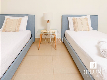 VENDO APARTAMENTO AMOBLADO Y CON VISTA AL MAR EN PH BAHIA (2)
