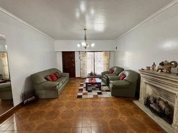Chalet en venta en Wilde