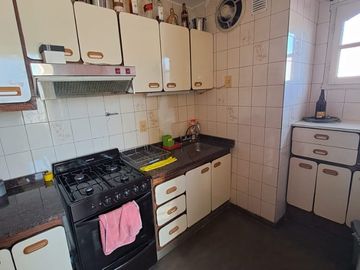 Casa PH en venta en Lanus Oeste