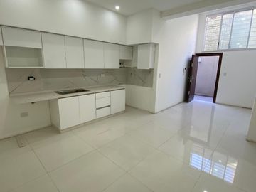 Departamento Tipo Casa en venta en Lanus Oeste