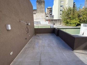 Departamento Tipo Casa en venta en Lanus Oeste