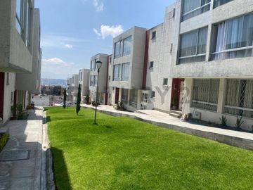 VENTA CASA SECTOR COCHAPAMBA