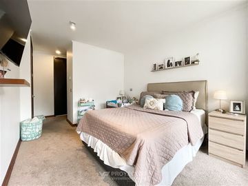 Departamento en Venta en Av. El Tranque, Lo Barnechea