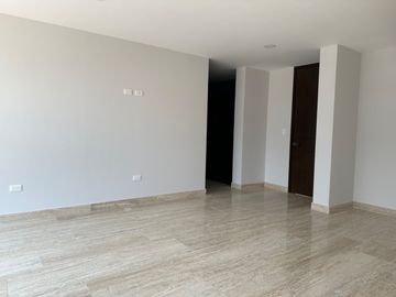 CASA EN VENTA ESQUINA PARQUE GUANAJUATO LOMAS DE ANGELOPOLIS