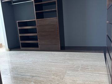 CASA EN VENTA ESQUINA PARQUE GUANAJUATO LOMAS DE ANGELOPOLIS