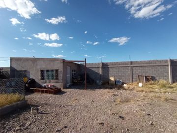 Venta de granja con casa uso habitacional, Aquiles Serdán