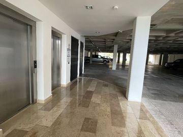 Departamento en venta de 3 rec. en Torre ONNE, Mérida Yuc.