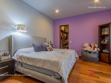 CASA DE LUJO CON ALBERCA EN VENTA ZONA ANDARES