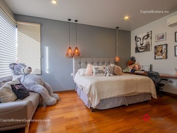 CASA DE LUJO CON ALBERCA EN VENTA ZONA ANDARES