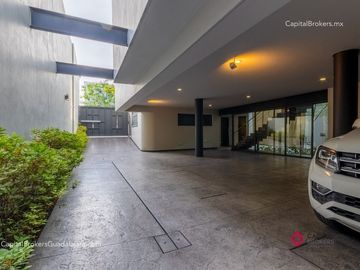 CASA DE LUJO CON ALBERCA EN VENTA ZONA ANDARES