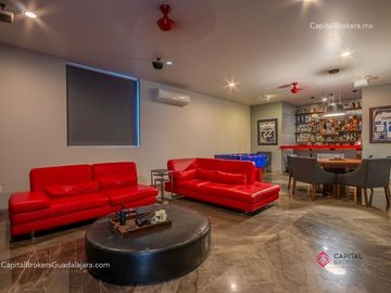 CASA DE LUJO CON ALBERCA EN VENTA ZONA ANDARES