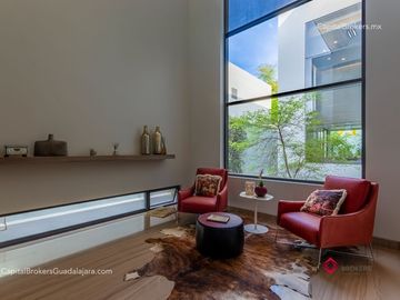 CASA DE LUJO CON ALBERCA EN VENTA ZONA ANDARES
