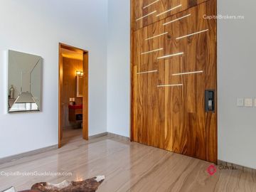 CASA DE LUJO CON ALBERCA EN VENTA ZONA ANDARES