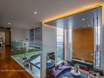 CASA DE LUJO CON ALBERCA EN VENTA ZONA ANDARES
