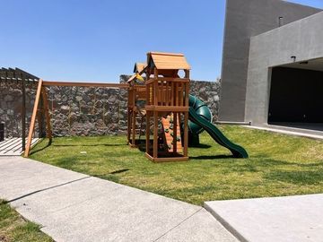 Casa en Venta Entre El Refugio y Zibata, El hogar de sus sueños, Calidad de Vida