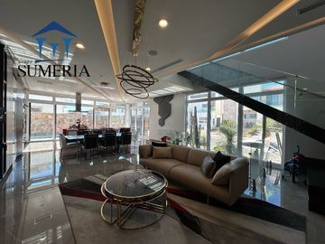 Hermosa residencia en venta en Bosques del San Francisco