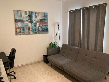 Casa en Venta Tipo Town House en Zona la Huasteca, Santa Catarina