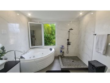 VILLA ZAITA / RESIDENCIAL PALMA DE MALLORCA /  353 M2 / 4 HABITAC