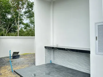 2 Bedroom House for sale in Sateng, Yala