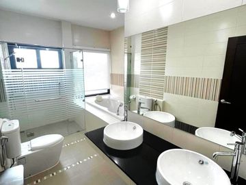 2 storey house with swimming pool for sale