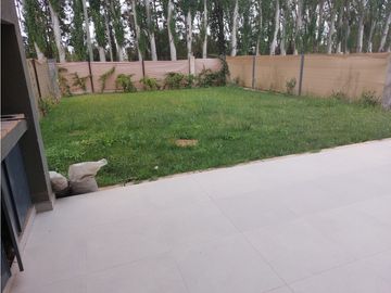 DÚPLEX · VENTA · BARRIO PRIVADO · 3 DORMITORIOS