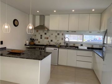 CASA EN VENTA COSTA ESMERALDA- LOTE 262 ECUESTRE