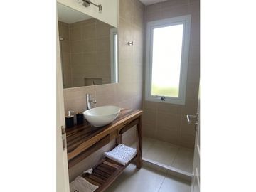 CASA EN VENTA COSTA ESMERALDA- LOTE 262 ECUESTRE